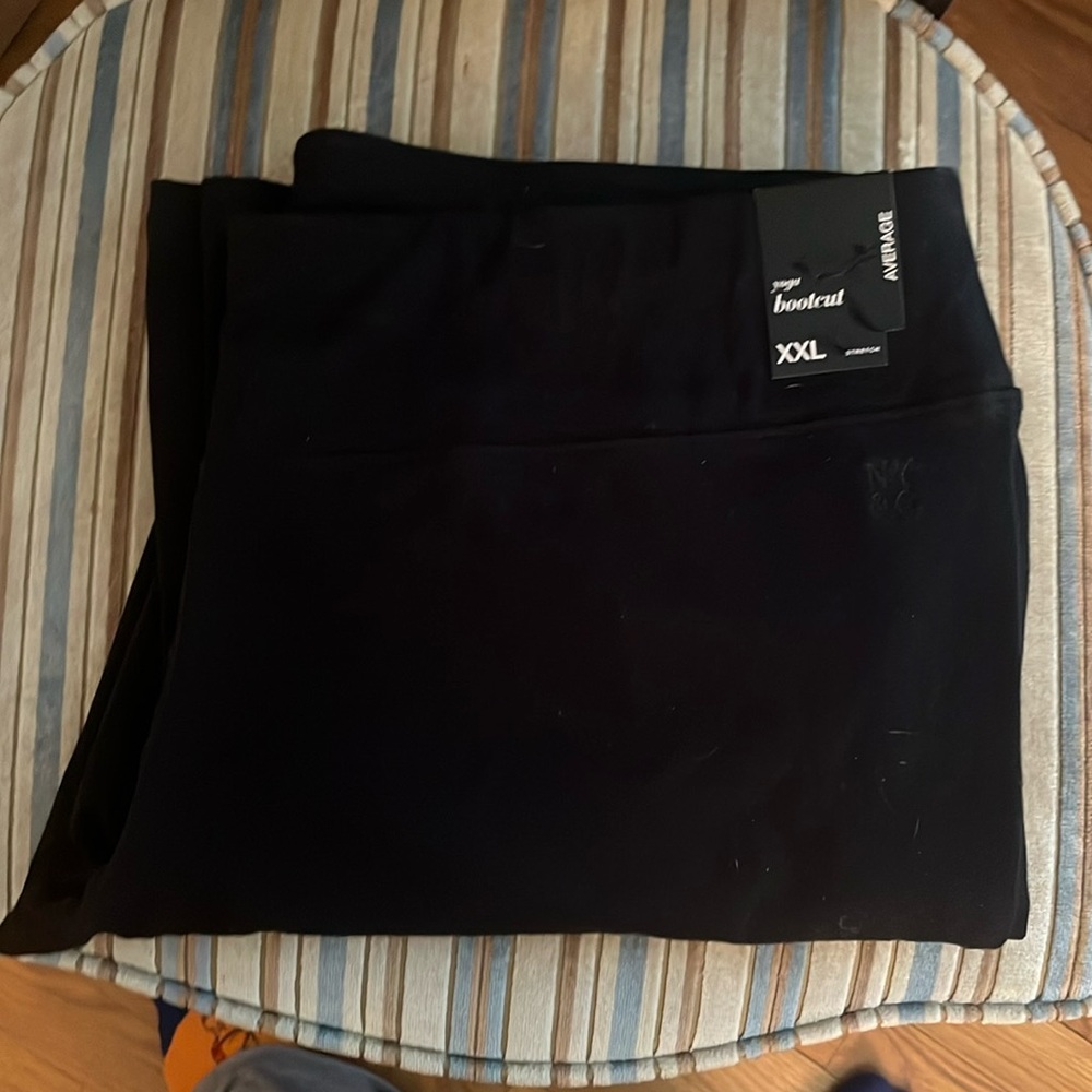 NY & Co Yoga capri bootcut pants